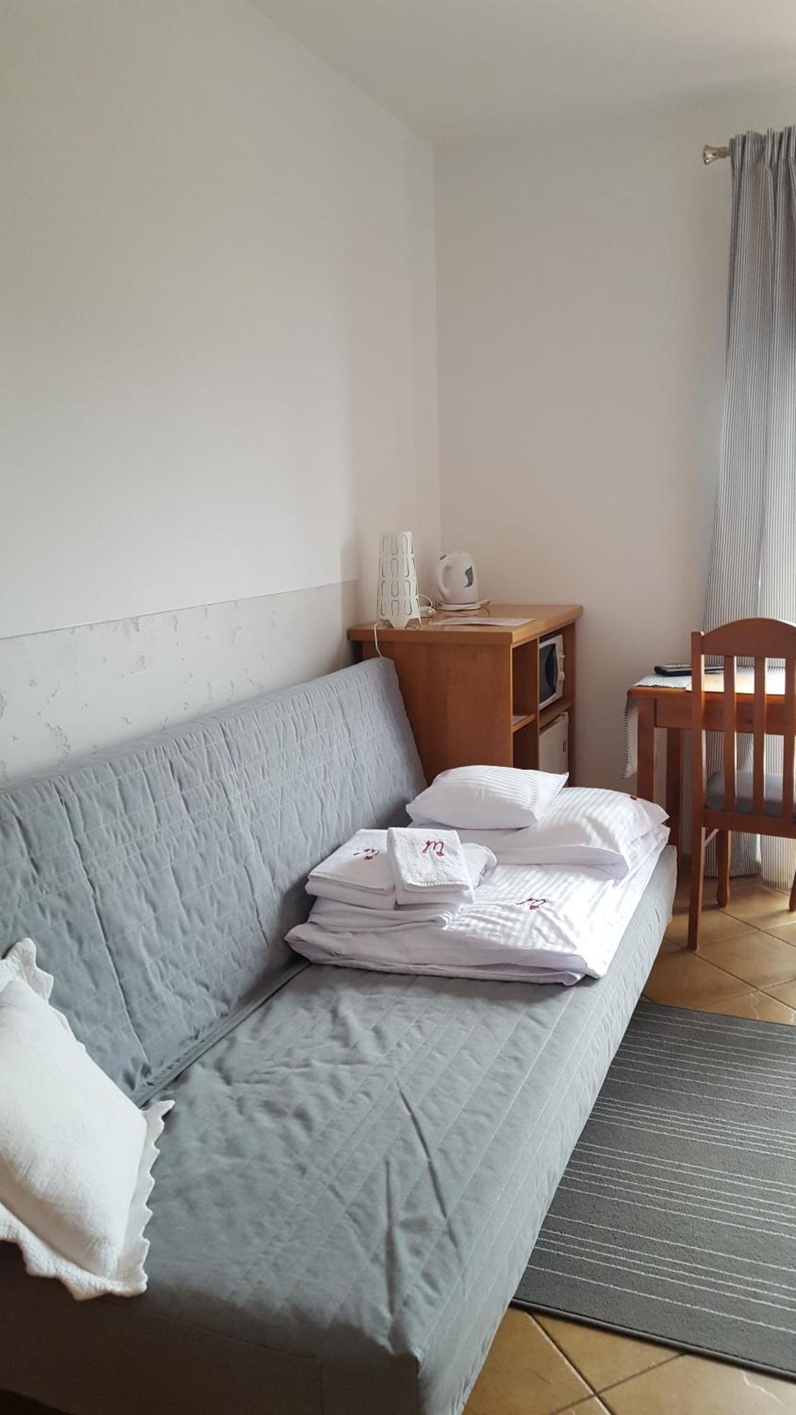 Malinowe Lato Apartment Гжибово Стая снимка