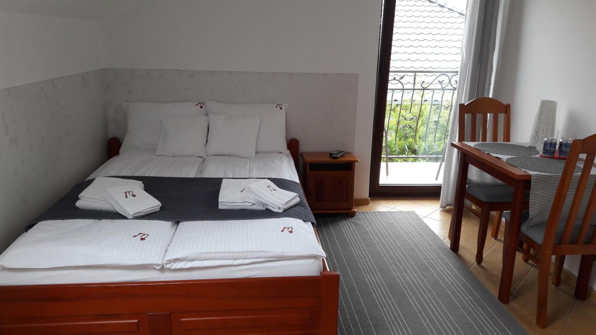 Malinowe Lato Apartment Гжибово Екстериор снимка